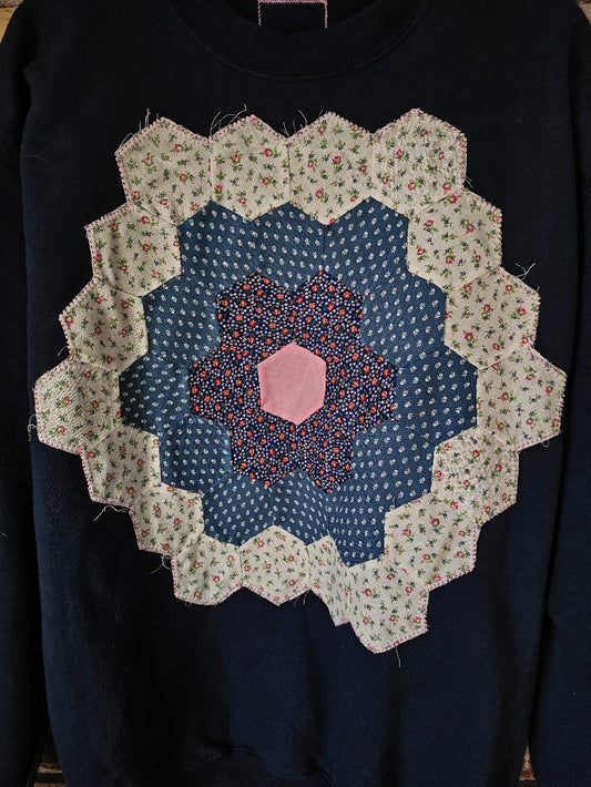 The "Gianna" Crewneck - Navy Grandmother's Flower Garden Crewneck|6