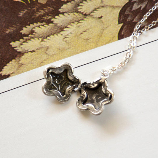 Vintage Silver Flower Locket Necklace