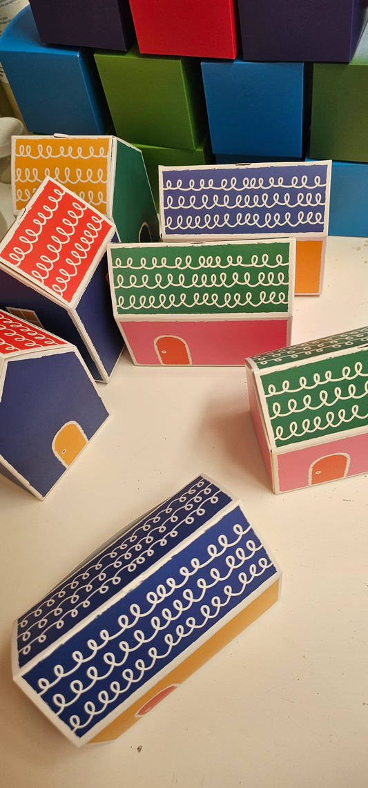 MUD WITCH MINI HOME BLIND BOX ASSORTMENT