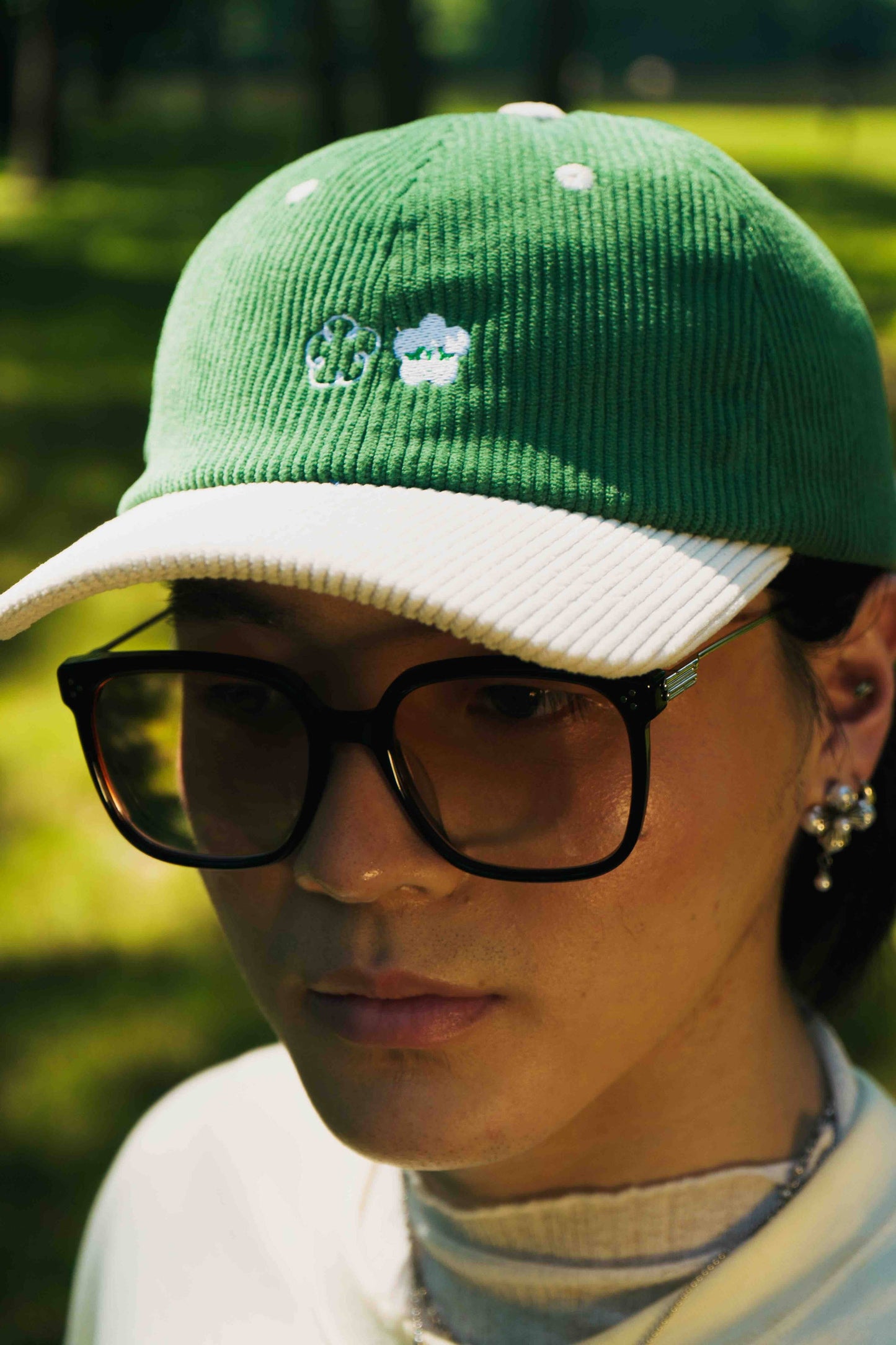 Fresh Air: Duotone corduroy baseball cap