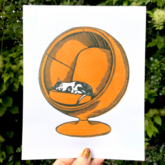 Cat in Ball Chair Lincout Print
