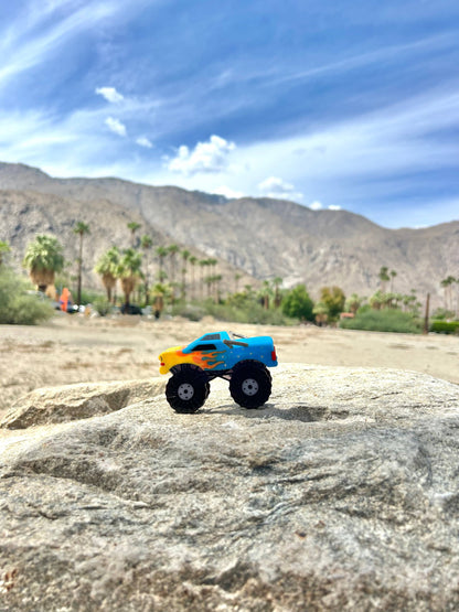 Babe Digger Monster Truck Hair Claw