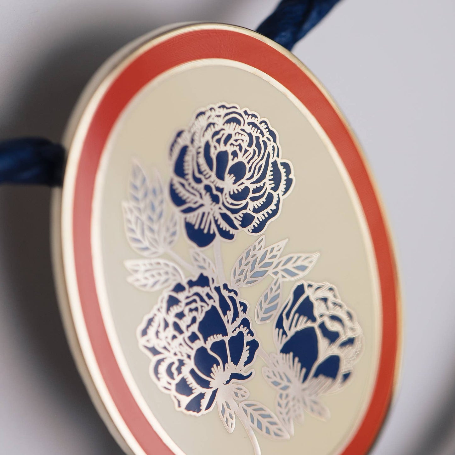 Floral Bolo Tie with Crush