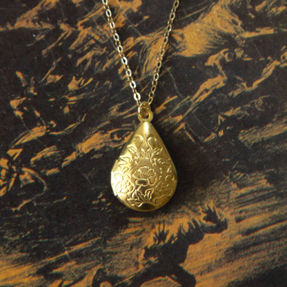 Vintage Medium Teardrop Locket Necklace